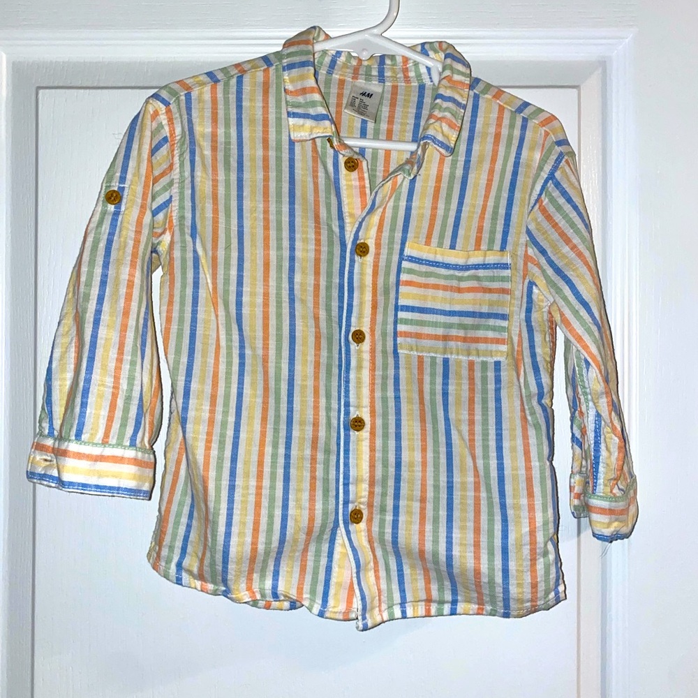 Bundle of 12-18 mo baby clothes    Great condition.